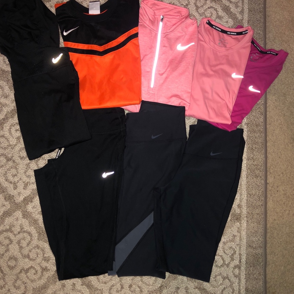 NIKE LOT